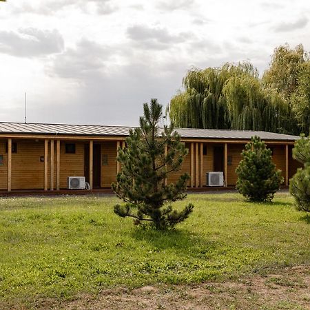 Halfarock Vizi-Erdei Apartmanhaz Levelek Екстериор снимка